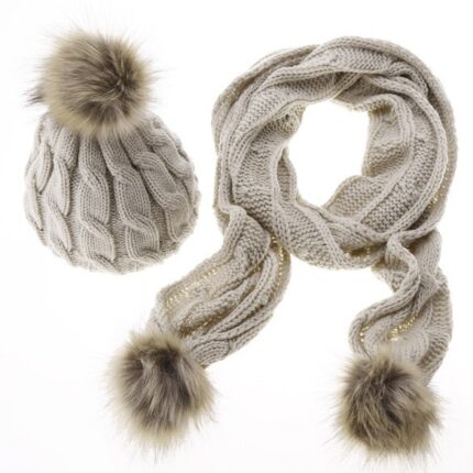 Fashionable wool scarf beanie set for ladies