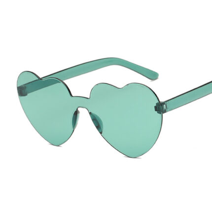 Fashionable heart frame glasses for women