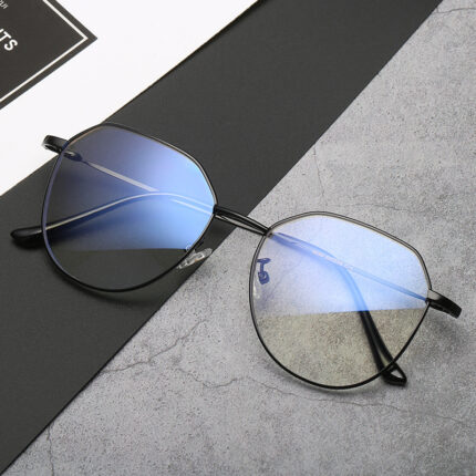 Myopia glasses with degree and round metal frame