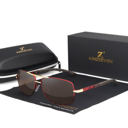 Fashionable polarized sunglasses for men