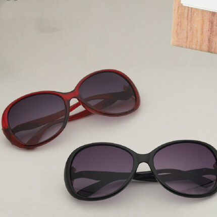 Elegant and fashion aviator glasses for women