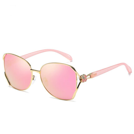 Fashionable polarized sunglasses for women