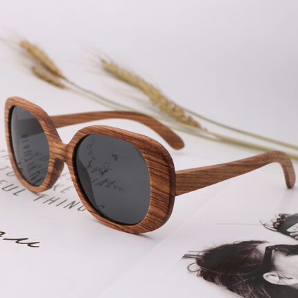 Fashionable wooden bamboo sports glasses for men and women