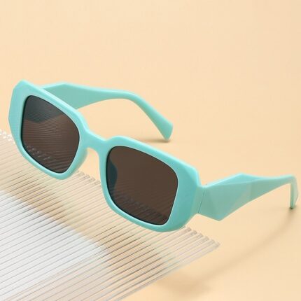 Trendy fashion glasses for women