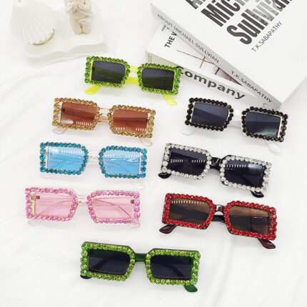 Fashionable diamond sunglasses for women