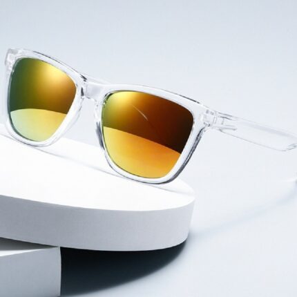 Fashionable sun protection glasses