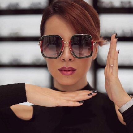 Trendy sun glasses