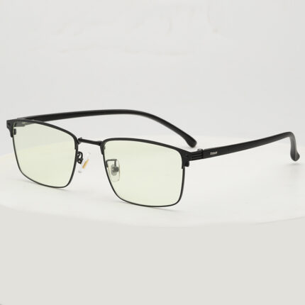 Flat lenses without discoloration. Anti-blue light glasses
