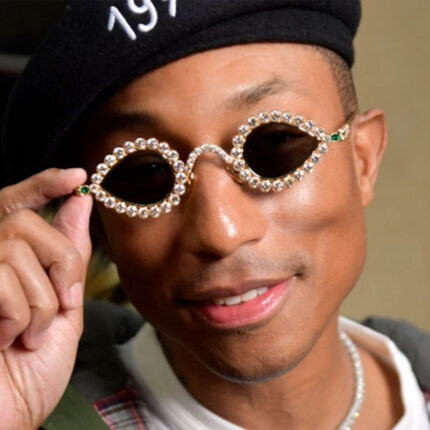 Metal sunglasses with small diamond frame