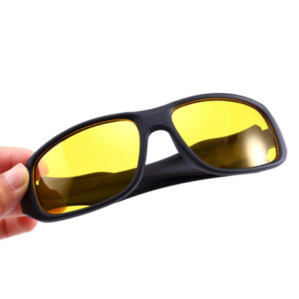 Anti-glare glasses for driving. Night vision goggles