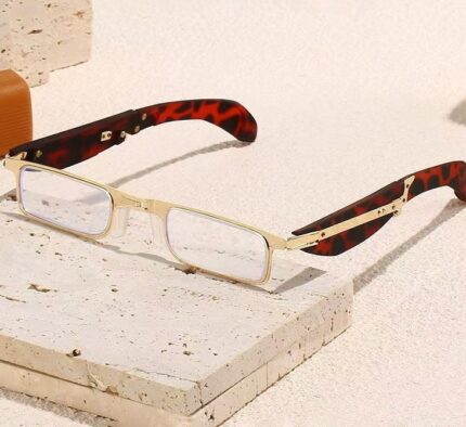 Mini foldable anti-blue light portable reading glasses