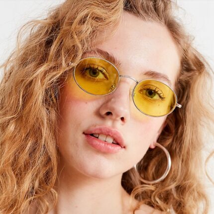 Trendy and retro oval sun protection sunglasses